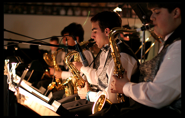 Sax Line