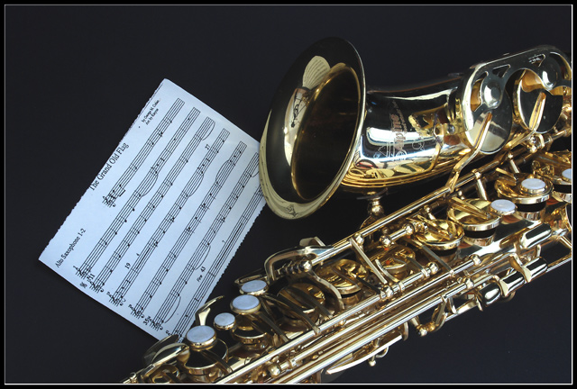 Saxophonic