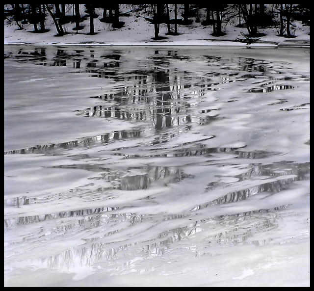 Fractured Ice Mirror