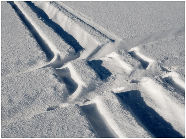 Crossroad on the ice of the Bothnian Bay