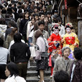 Colorful living memories of Japan : today's Geisha