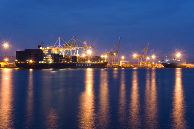 illuminated port