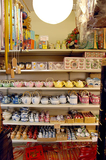 Chinatown Teapots