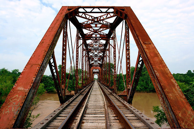 Country RR Bridge