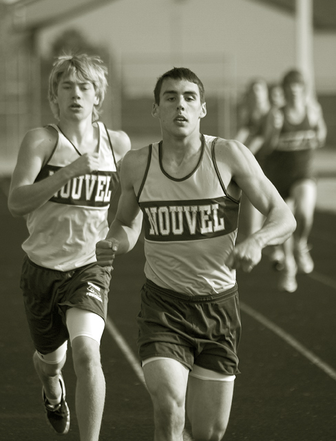 Dueling it out in the 800 meters