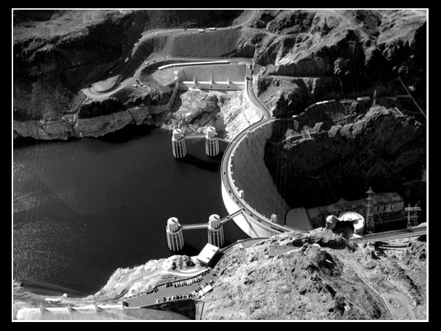 Dam(n) Fine Architecture