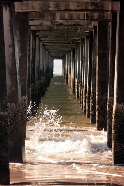 undr the pier