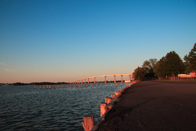 way to the bridge