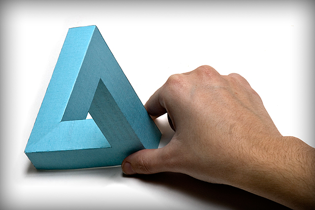Impossible Paper Triangle