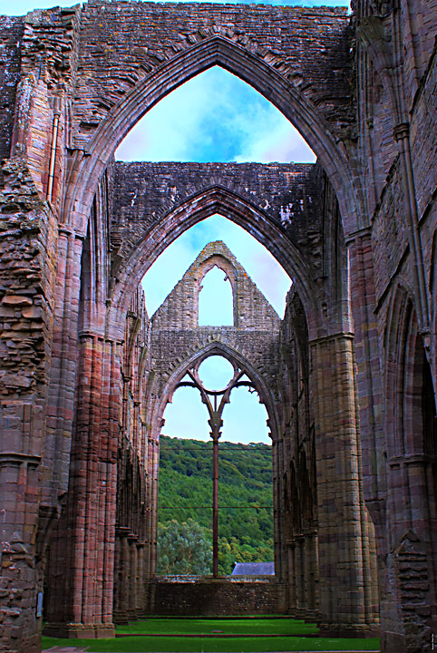 Tintern Abbey: Through The Eye