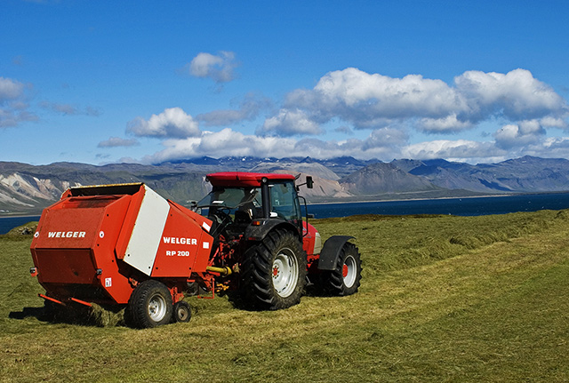 Tractor