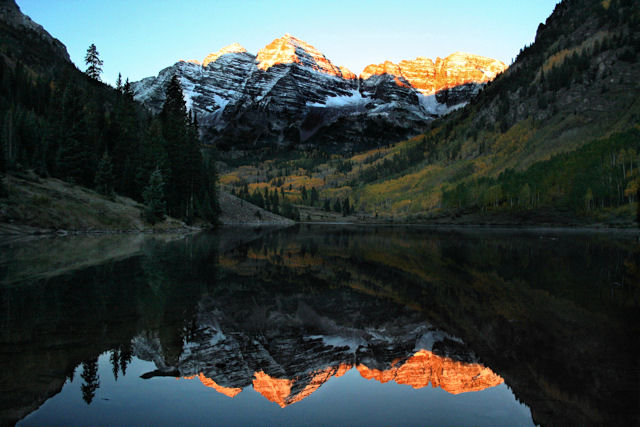 Maroon Bells at first light