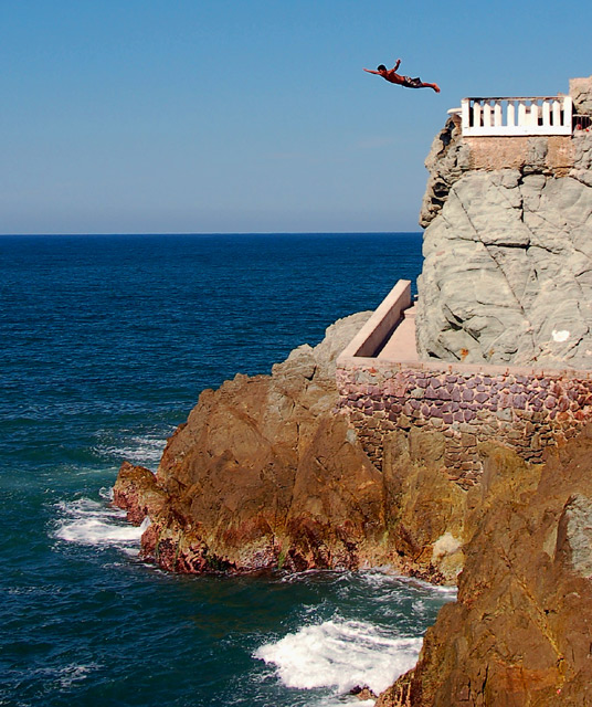 Cliff Diver