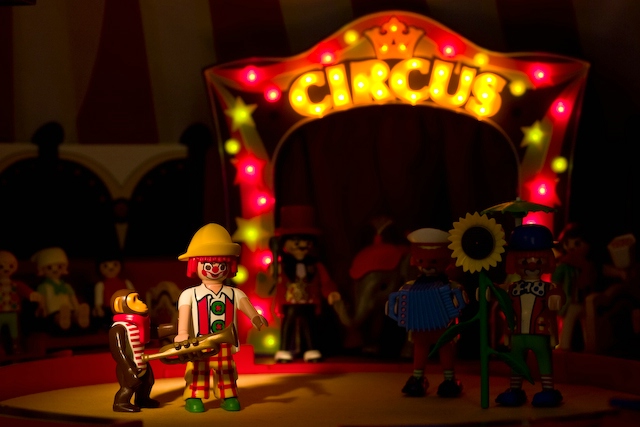 clowns getting into the act