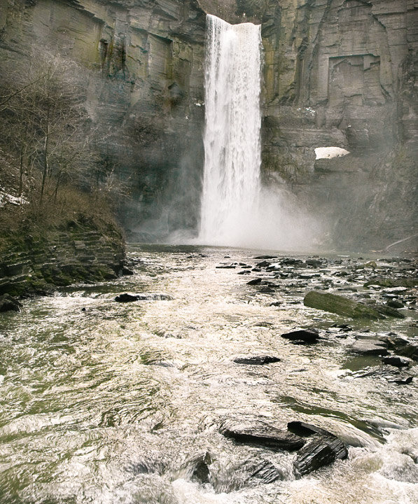 Mist in the Gorge