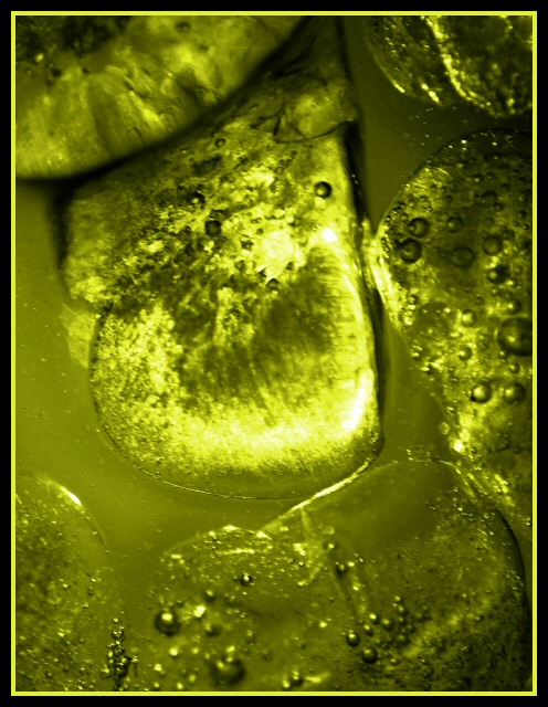 Ice with lemon?