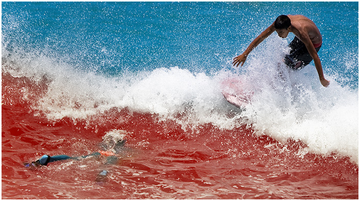 Vive la France! Catching atomic waves at the Mururoa atoll.