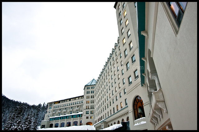 Welcome to the Fairmont Lake Louise Hotel