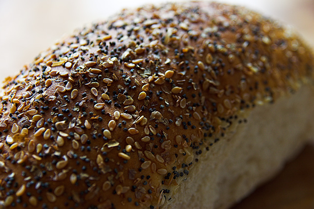 Seeded Roll