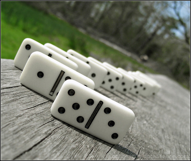 Odd Domino Rally