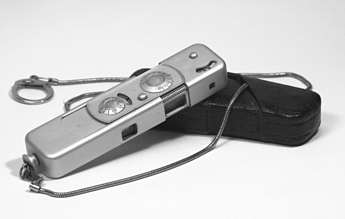 Minox