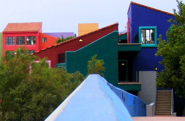  La Placita