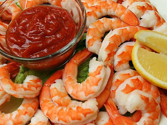 Jumbo Party Shrimp with Sauce