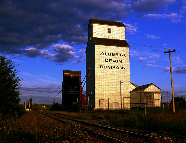 Grain Elevators - Old Style