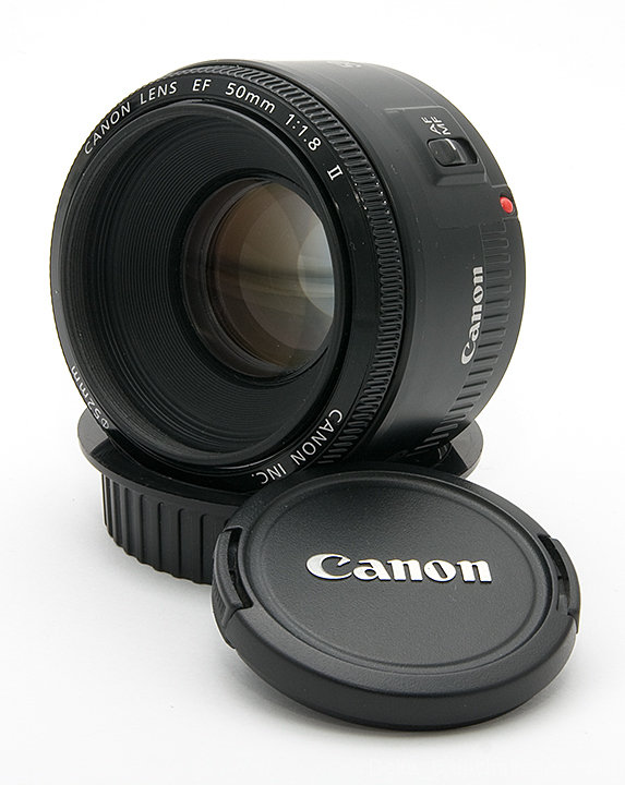 Canon 50mm f/1.8 II AF