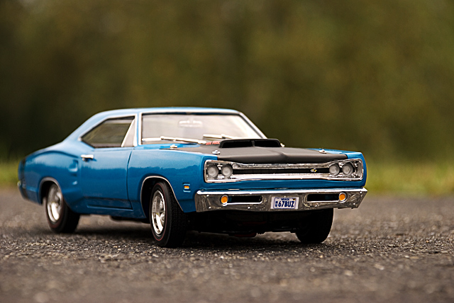 1:18 Dodge coronet super bee 1969