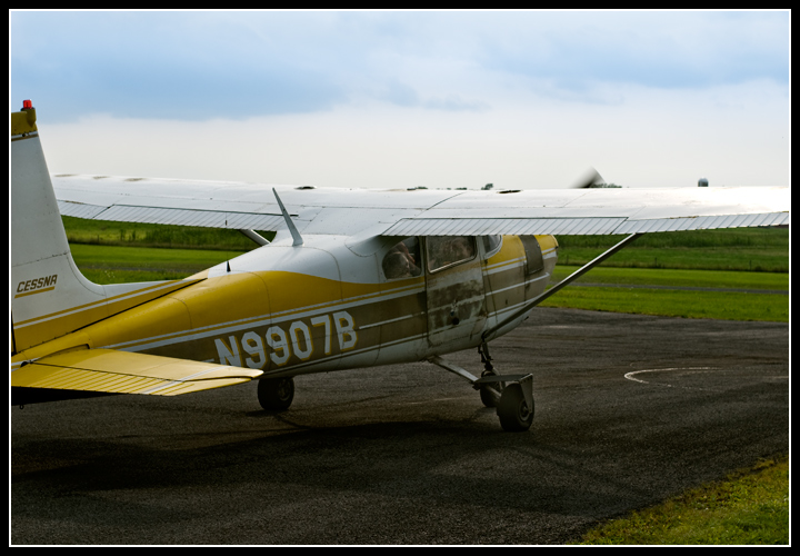 Cessna 182