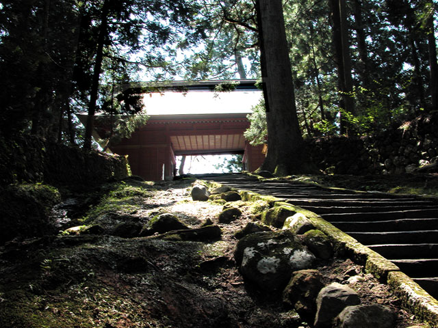 gateway to enlightenment, Hagurosan Shrine