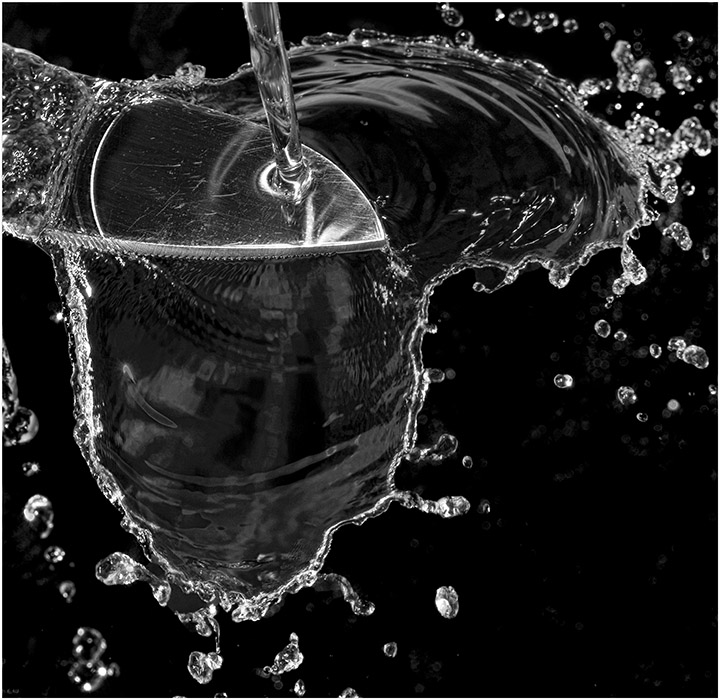 Water Fun by Ashezz (IMAGE_ID=49999) : Dec2003 Water Challenge