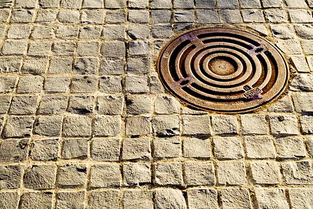 Manhole cover