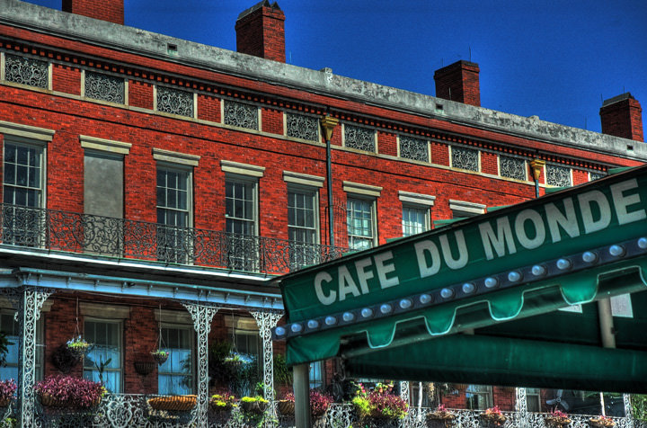 Cafe Du Monde - A New Orleans tradition