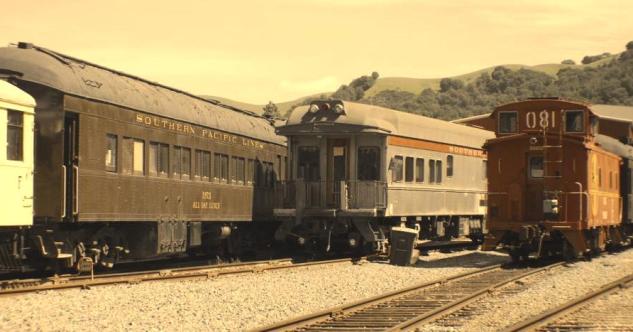 Southern Pacific and Santa Fe Box Cars