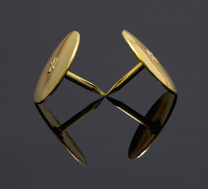 - GOLD Tacks -