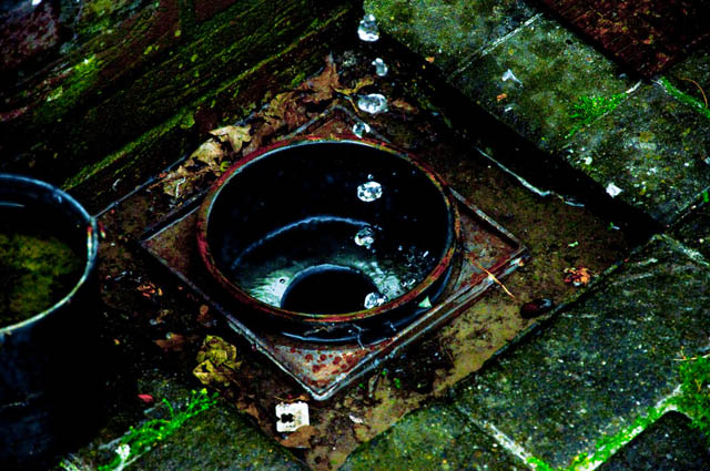 Dripping water