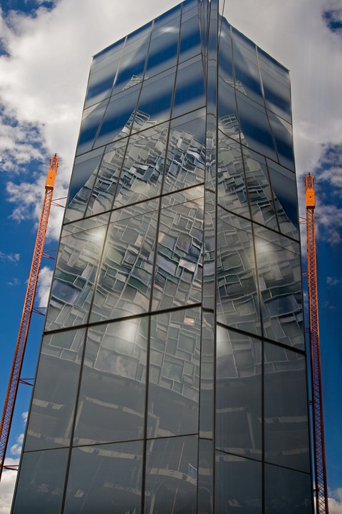 Reflection in Gehry's IAC Building