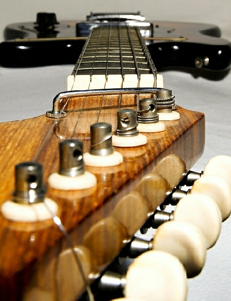 Strings, Frets and Grain