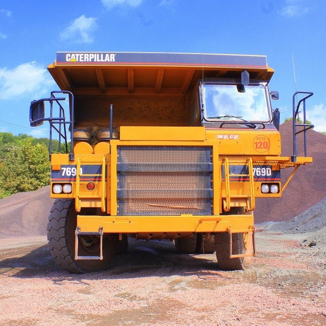 CAT 769D