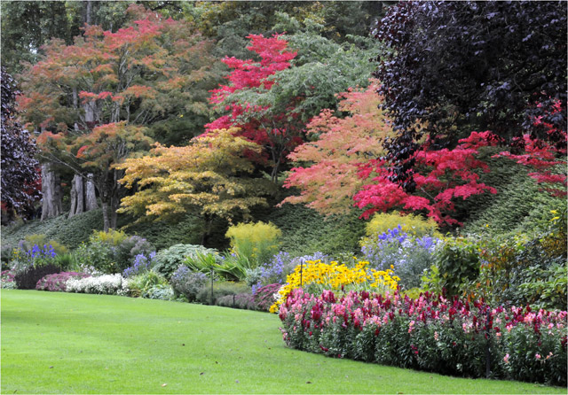 BUTCHART GARDENS