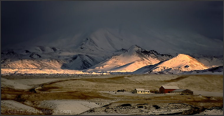 The farm and the volcano