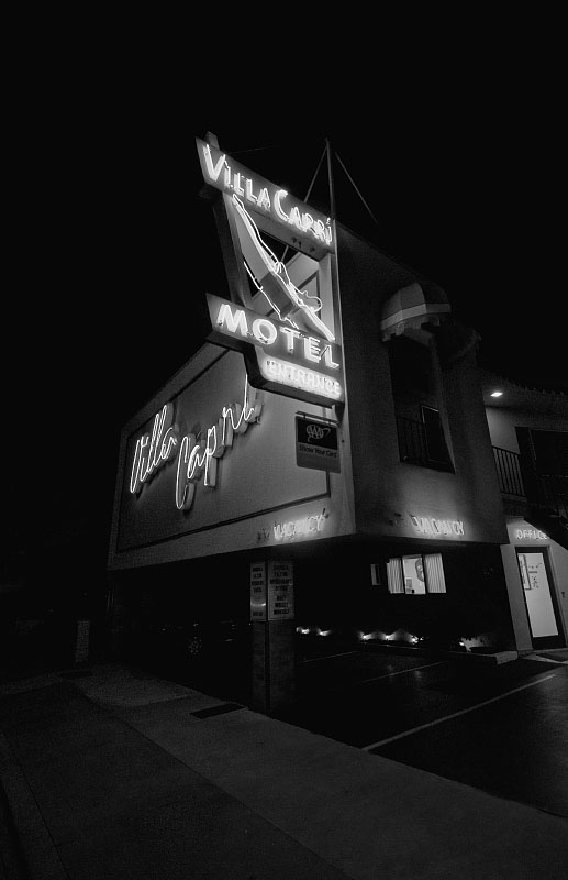 Villa Capris Motel