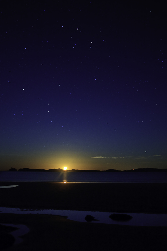 Moonset over Panama