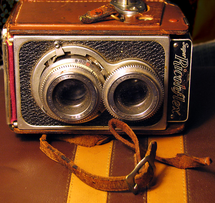 Not-So-Super Ricohflex