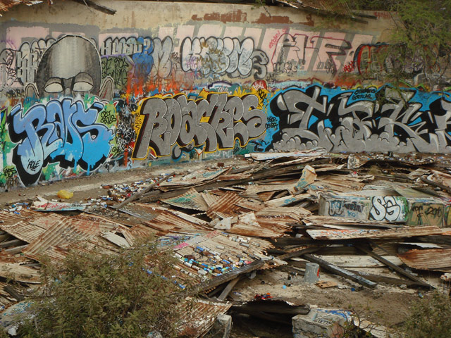 Diamond Head Graffiti