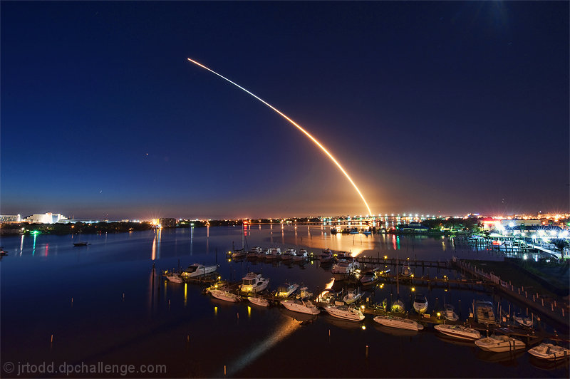 It's lonely out in space (Launch of Discovery)