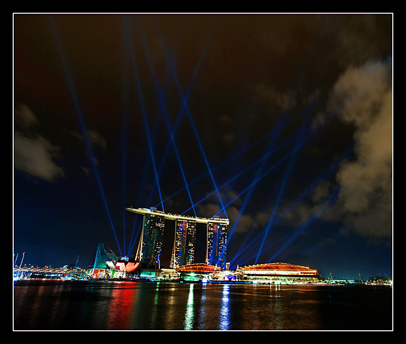 Marina Sands Light Up
