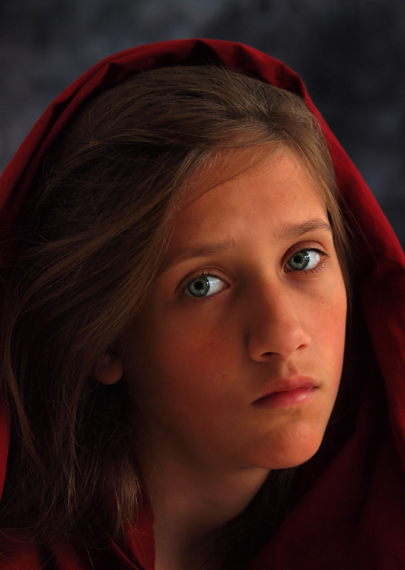 Troubled Soul (Tribute to Steve McCurry's Afghan Girl)